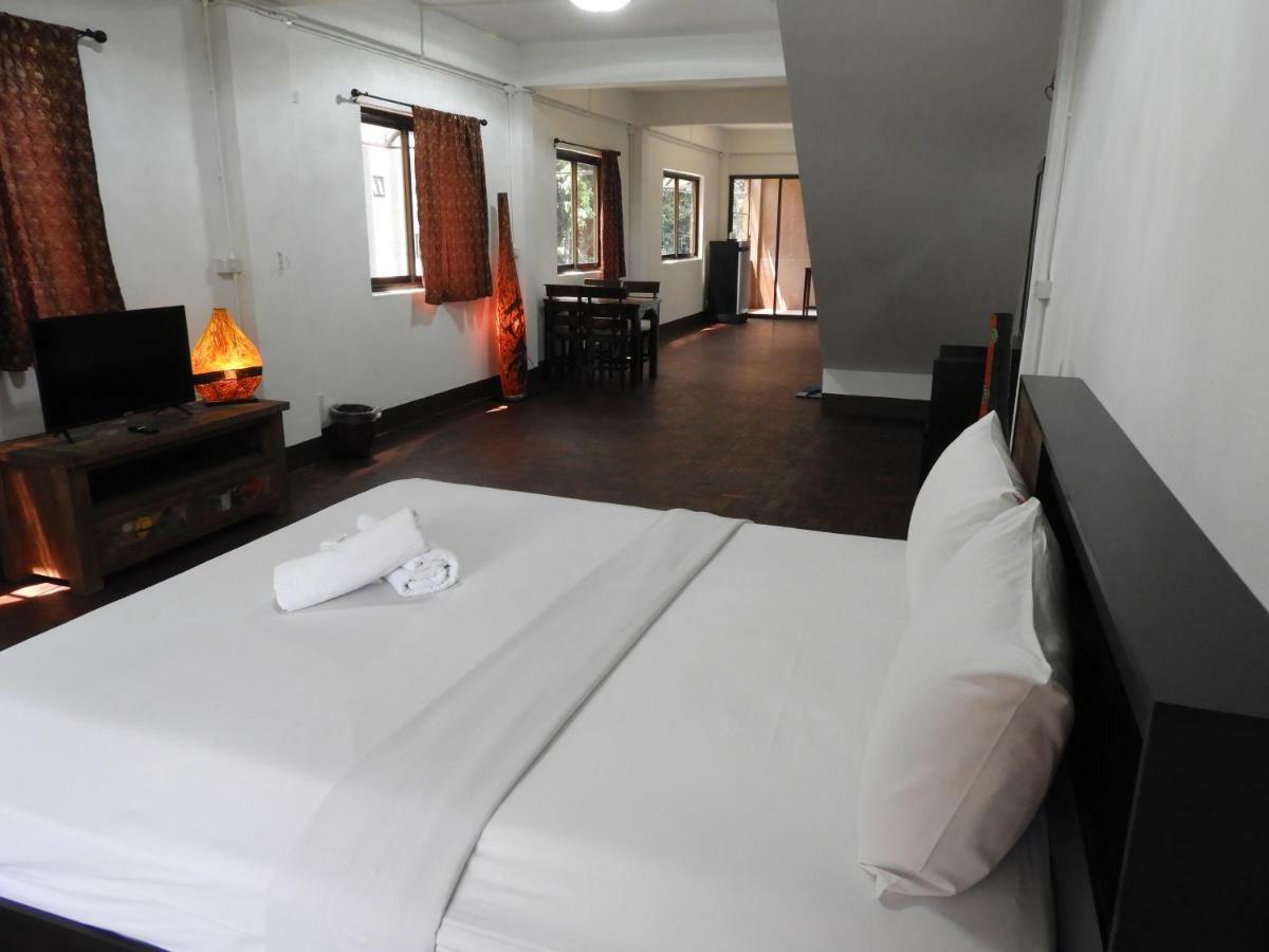 P'Lyn House Chiang Mai Exterior foto